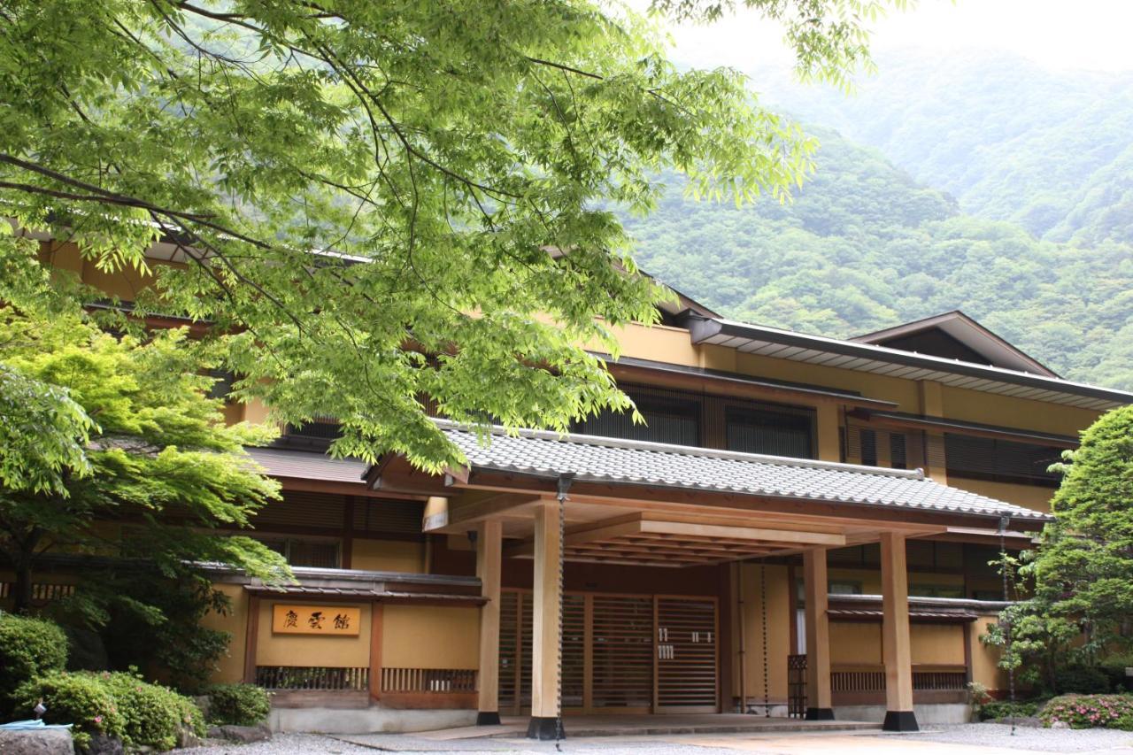Nishiyama Onsen Keiunkan Hotel Hayakawa ภายนอก รูปภาพ