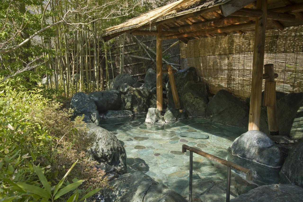 Nishiyama Onsen Keiunkan Hotel Hayakawa ภายนอก รูปภาพ